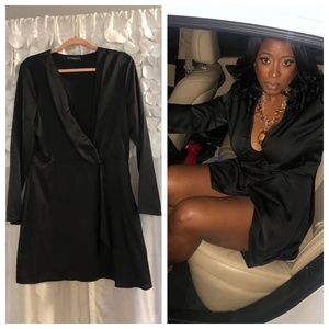 Short black wrap dress
